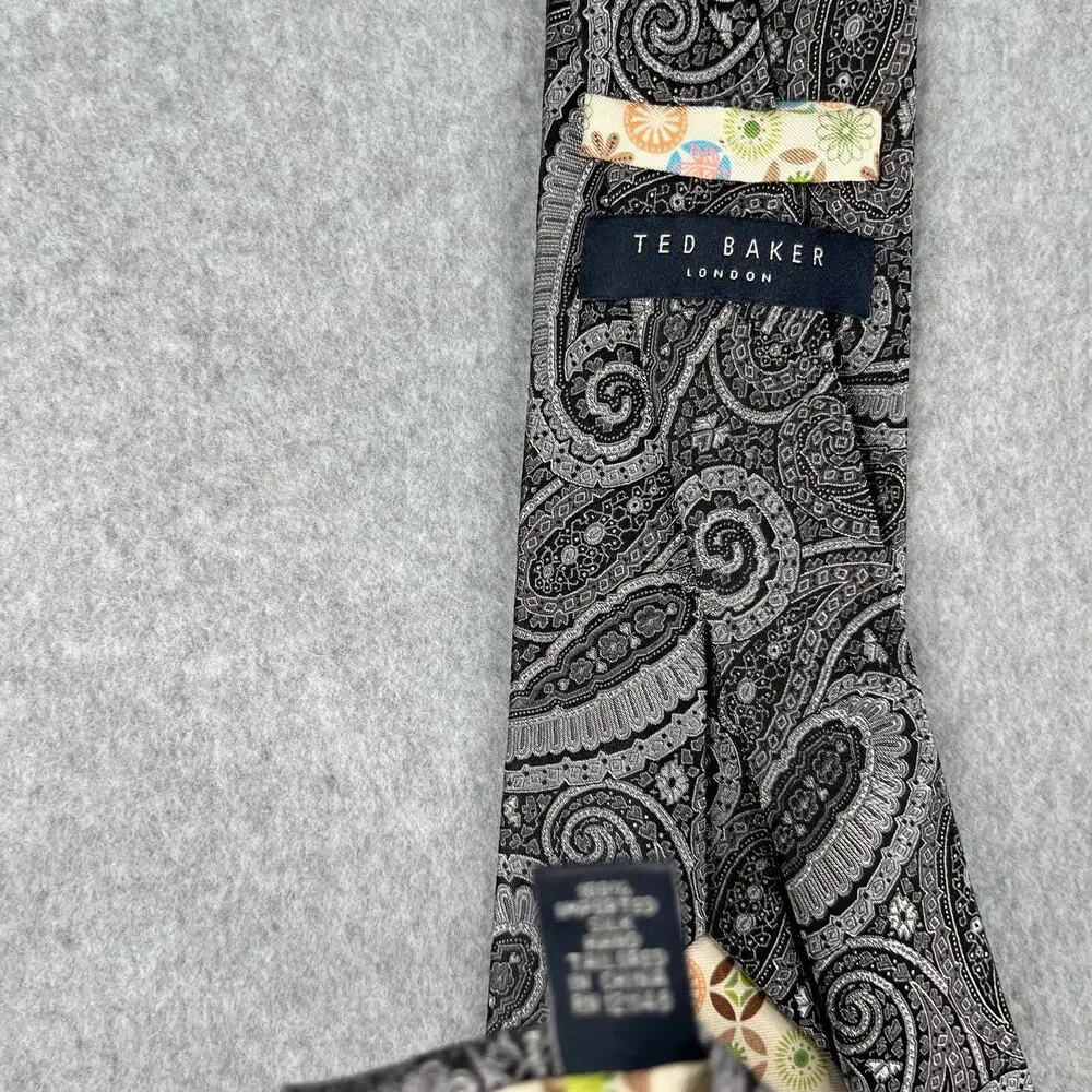Ted Baker London Necktie Silk Gray Paisley Classic Tie